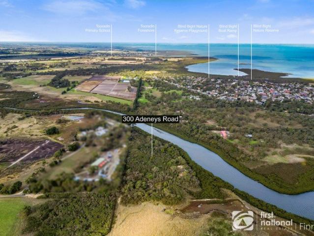 RARE AS HENS TEETH 5 ACRES APPROX WATER FRONTAGE CANNONS CREEK
