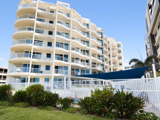 Rare Beachfront Dual Key Apartment Must Be Sold, Bring Your Best Offer