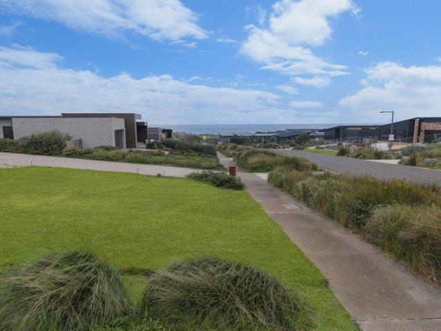 Rare Beachfront Estate Land Opportunity