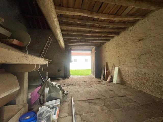 RARE ! BELLE GRANGE EN PIERRES A AMENAGER A 15 mn DE DIJON NORD OUEST SUR 895 m² DE TERRAIN
