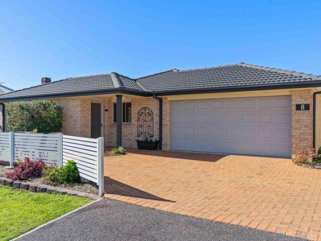 Rare Boutique Villa Offering. House Sized Living in a Premium Swansea Location