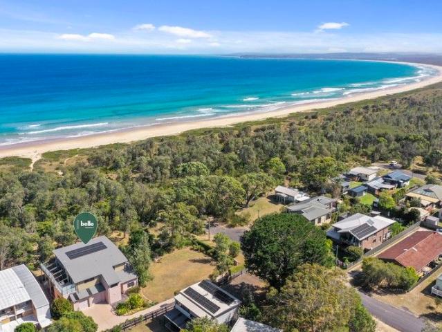 Rare Broulee Beachside Retreat 1,470m² Across Two Blocks
