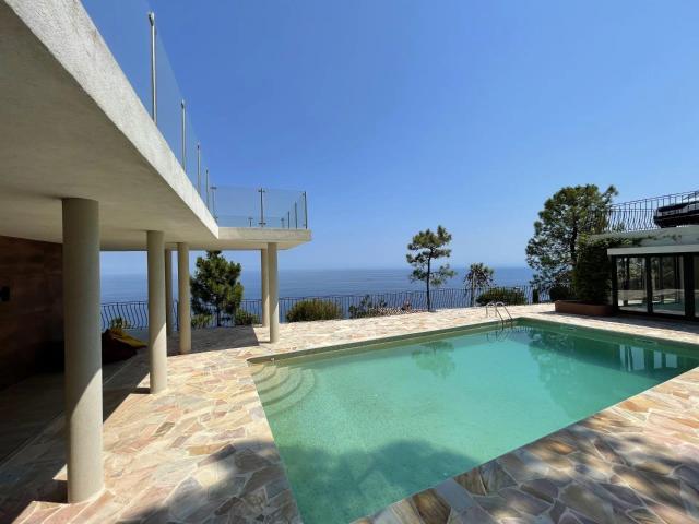 Rare Californienne 4 chambres 4 salles d'eau 185m² Saint Raphaël