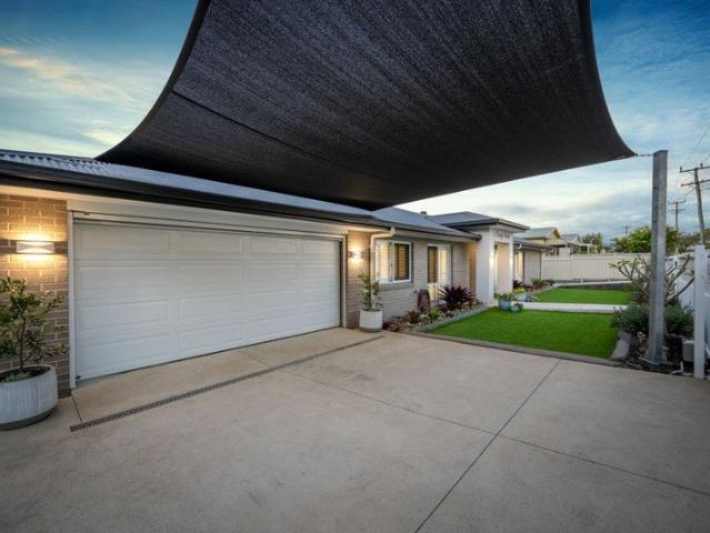 Rare Coastal Lifestyle on 1,068mÃÂ² with Purpose Built Shed & Dual Side Access