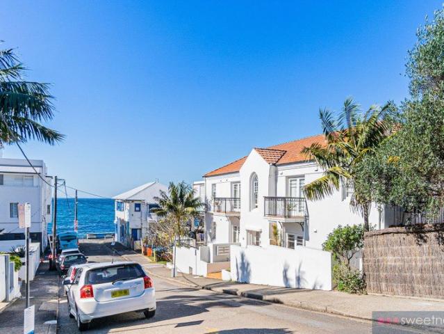 Rare Coastal Lifestyle in Manly's Most Exclusive Setting