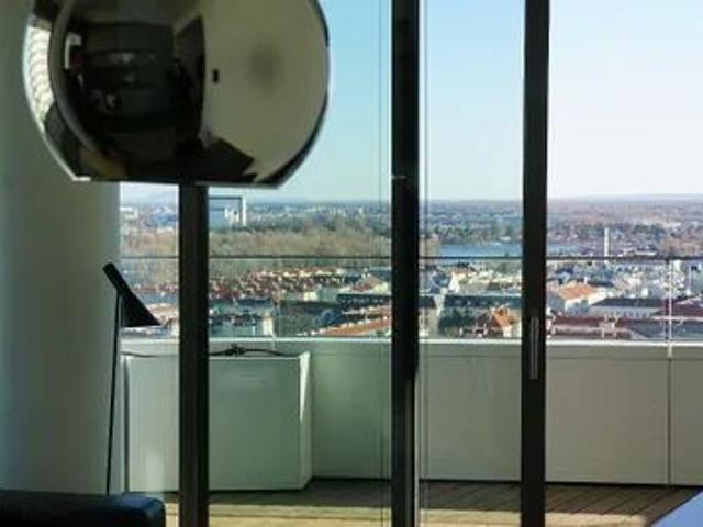 Rare corner unit, executive 32nd floor, amazing view, fully furnished 50m2 + 30 m2 Balcony