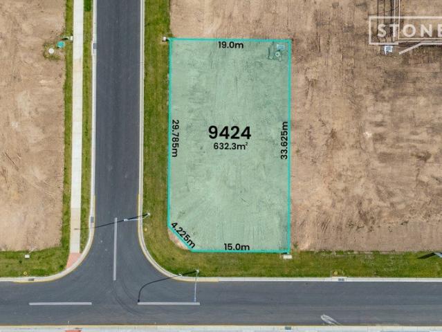 RARE CORNER BLOCK OPPORTUNITY IN THRIVING CHISHOLM