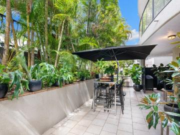 First Open Home This Evening Rare Courtyard Apartment in Prime Riverside Location
