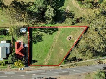 Rare Dual Allotment Opportunity in Central Bundamba 1,928m² Approx