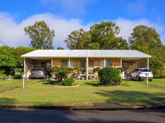 Rare Dual Income Real Estate Opportunity in Southside!