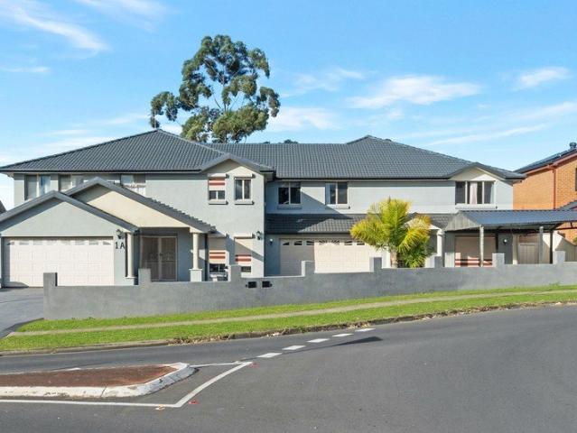 Rare Dual Occupancy Offering Unmatched Space & Versatility