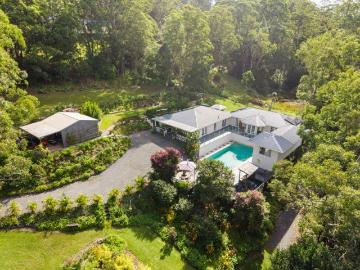 Rare Dual Living Forest haven in beautiful Beechmont