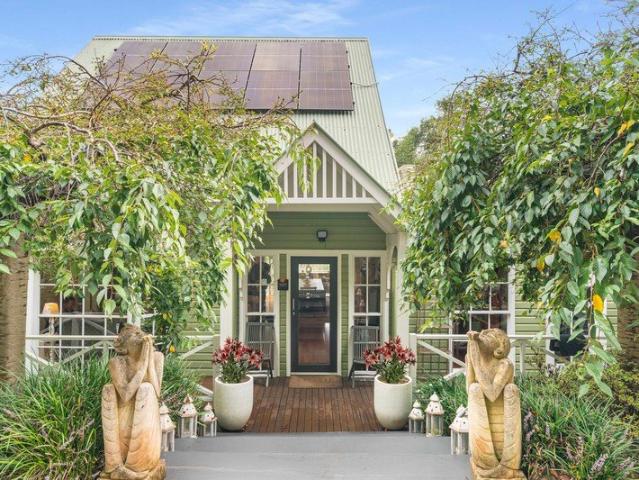 Rare Dual Living & Income Opportunity in the Heart of Bowral