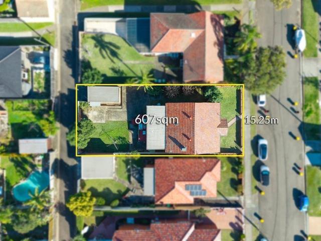 Rare Dual Street Frontage Renovated Family Home with Future Duplex Potential STCA