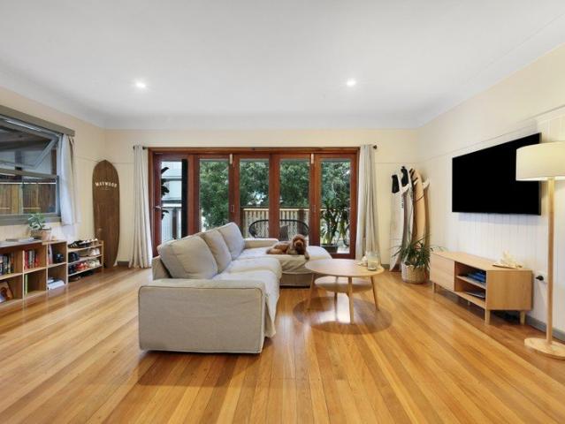 Rare Dual Villa Opportunity in the Heart of Burleigh Heads Investment, Lifestyle & Development Potential
