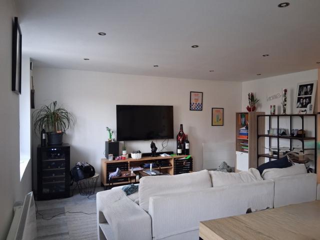 RARE ! Duplex esprit maison 70 m², 2 chambres, climatisé, sans charge ! Centre Bourg Saint Didier en Velay