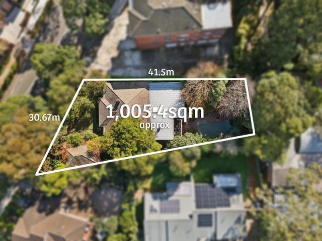 Rare development opportunity in the heart of Lane Cove 1,005sqm land holding