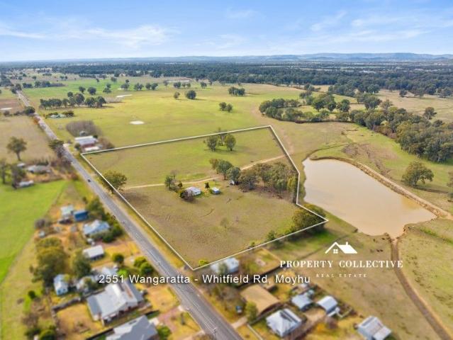 Rare Development Opportunity in the Heart of Moyhu