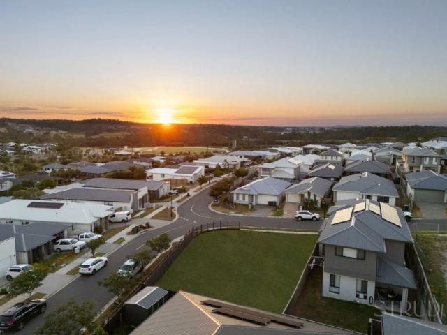 Rare Elevated 497m² Corner Block with Uninterrupted Mount Flinders Views