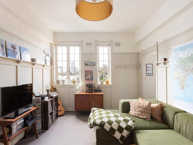 Rare entry opportunity or investment in landmark building