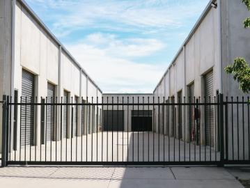 Canberra, Australian Capital Territory, Yass Valley, Victoria