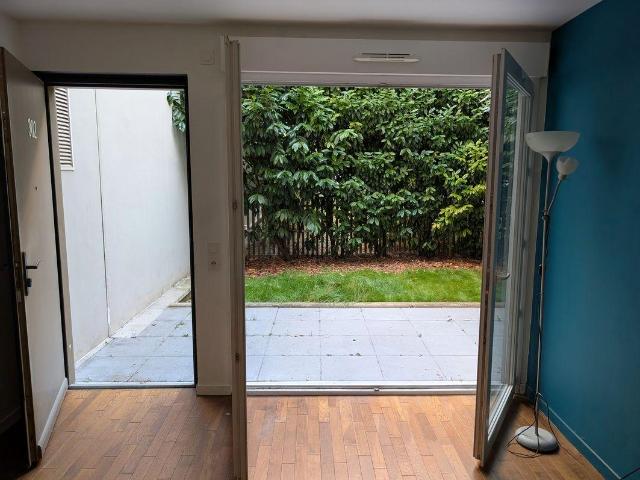 Rare F2 meuble de 46 m2 avec jardin et terrasse