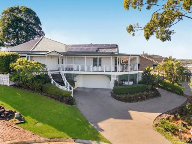 Rare Fully Furnished Queenslander Retreat with Swim Spa & Skyline Views