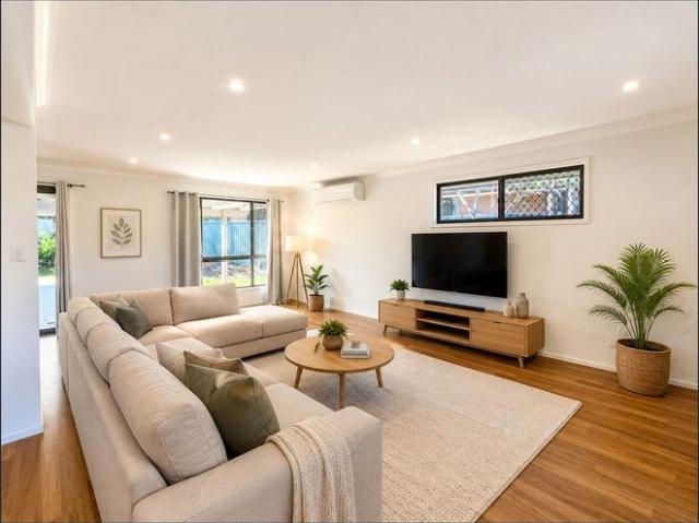 Rare Family Home Opportunity Burleigh Waters/Miami