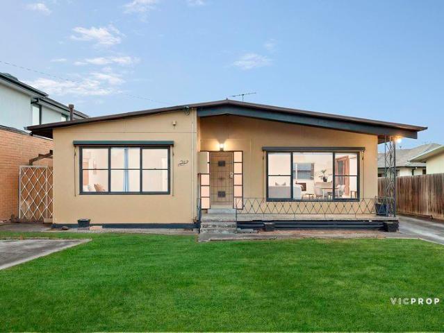 Rare Family Opportunity with Unrivalled Potential