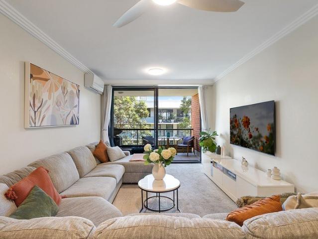 Rare family sized apartment with 149sqm on title in 'Sydney Park Village'