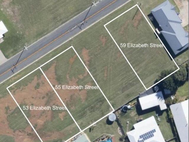 Rare Find Flat, Flood Free Land in a Great Location!