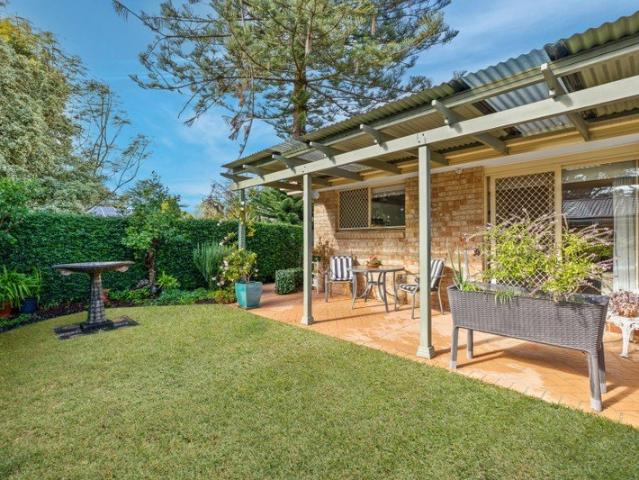 Rare Find! Immaculate Torrens Title Cottage