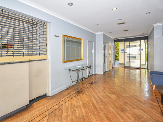 Rare Find in the Heart of Northbridge – Stylish 1 Bedroom Apartment with Short Term Approval