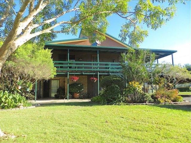 Rare find space, options, convenience, privacy and views!