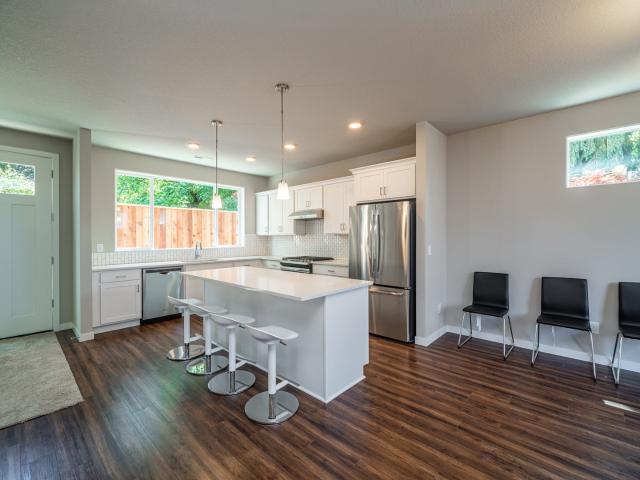 RARE FIND! Spacious 5 Bedroom Home in Woodstock — WAITLISTING!
