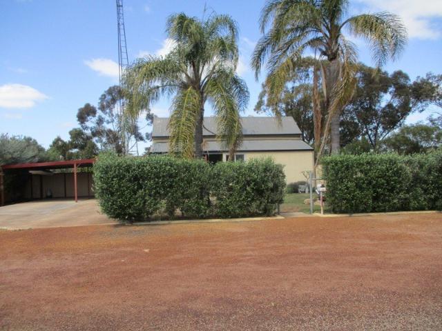 RARE FIND WITH HOME 1.42HA 3.5 ACRES LAND FENCED