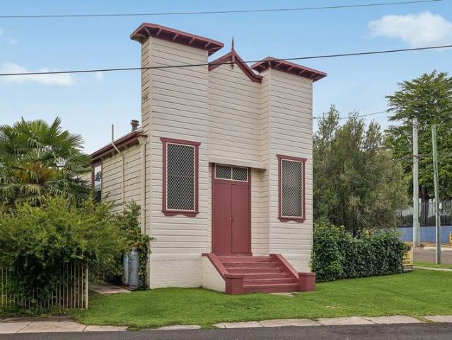 Rare Find: Two Dwellings, One Title