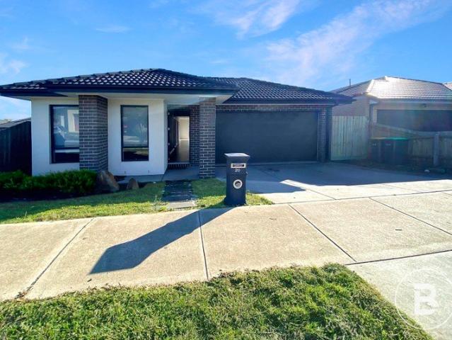 RARE FIVE BEDROOM HOME WITH ALL THE EXTRAS