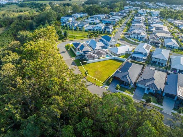 Rare Foreshore Opportunity Expansive 564sqm Vacant Block with Wide Frontage