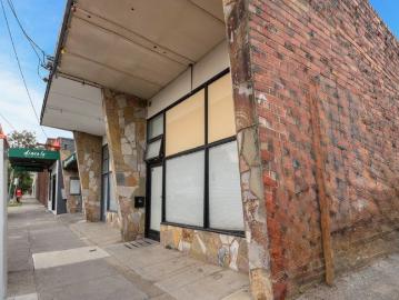 Rare Freehold Opportunity | Boutique Commercial Strip