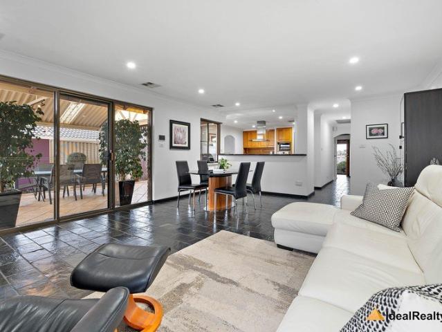 RARE GEM ON PRIME LOCATION  RENOVATED & GORGEOUS LANDSCAPING