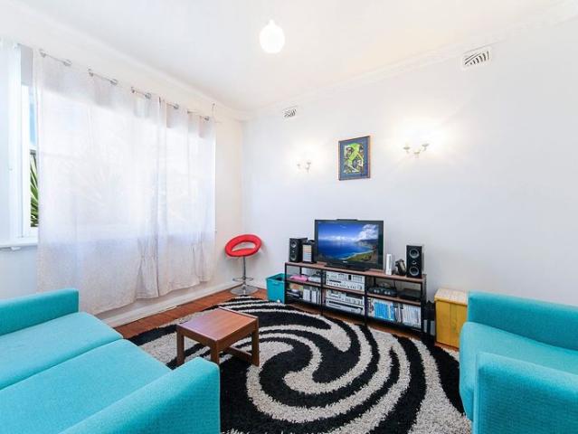 Rare Glanville Gem Character Home, Study, and 100m² Shed