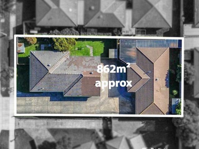 Rare Investment Opportunity 3 Units on One Title Returning $68,100 p.a. on 862m² Approx
