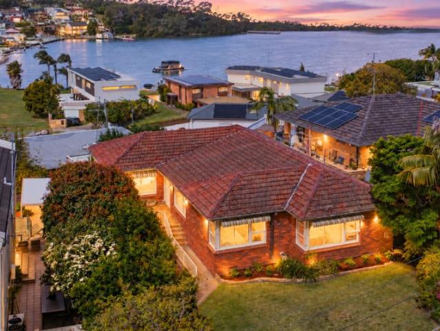 Rare Kyle Bay Opportunity with Spectacular Water Views