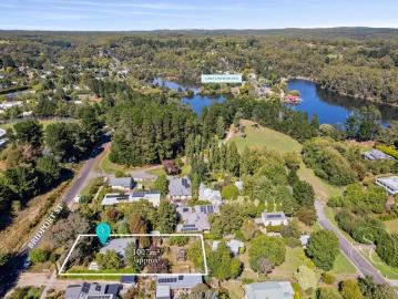 Rare Lake Precinct Near level Quarter Acre Block With Superb Potential