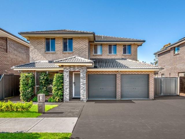 Rare Large Block with Granny Flat Potential in Prime Location!