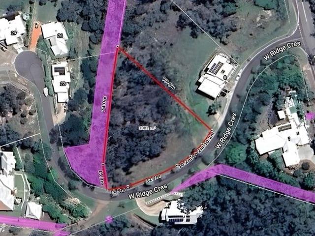 Rare Large Landholding in Elevated Position