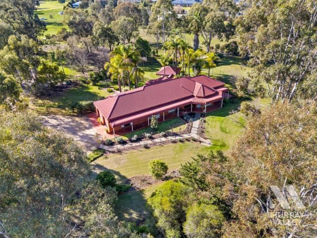 Rare Lifestyle Acreage on Yarrawonga's Doorstep
