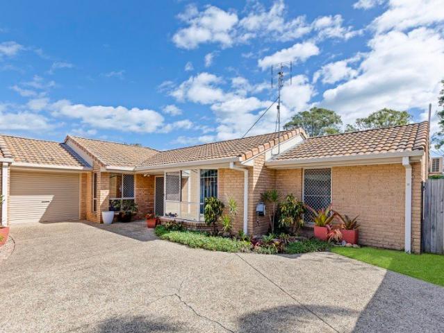 Rare Lowset Duplex Offering Space, Privacy & Lifestyle Convenience