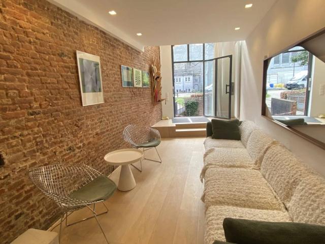 Rare petite maison La Treille